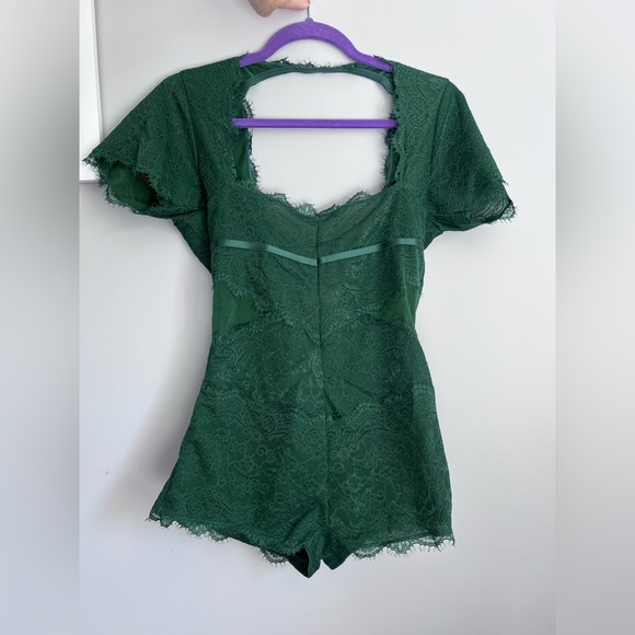 Forever 21 Dark Green Lace Chemise Romper Size Large BNWT - Picture 1 of 5